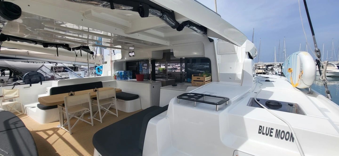 Lagoon 46 | Blue Moon