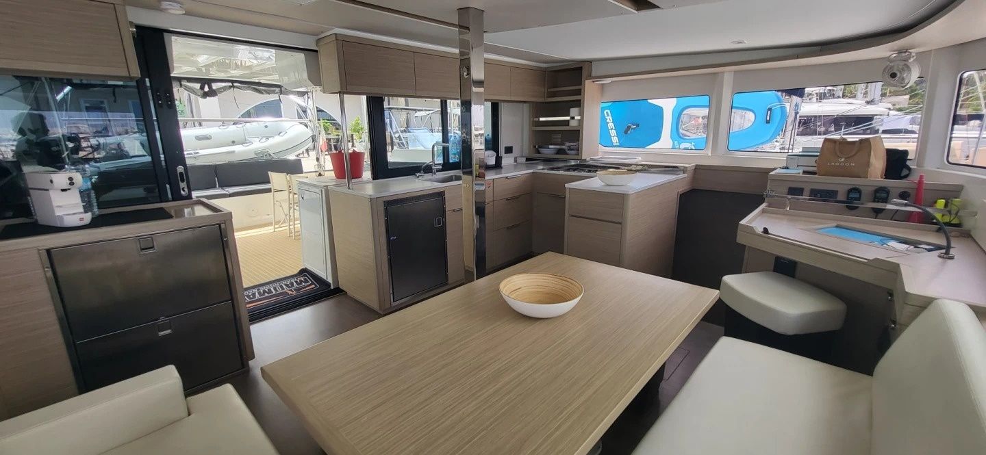 Lagoon 46 | Blue Moon