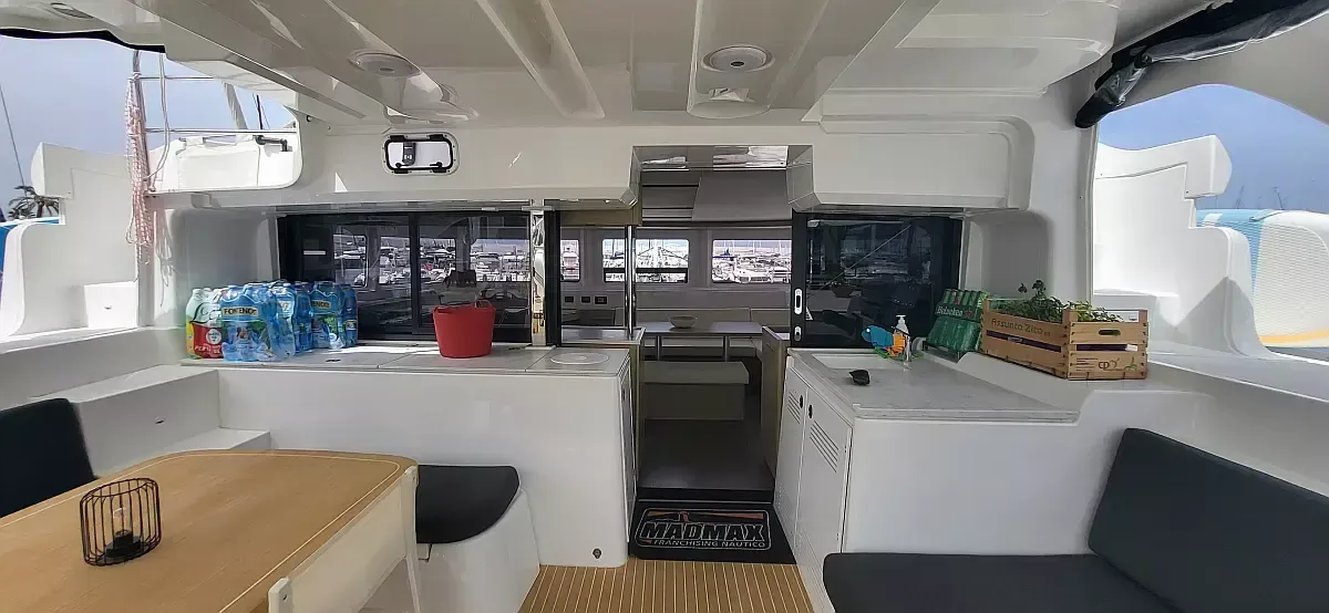 Lagoon 46 | Blue Moon