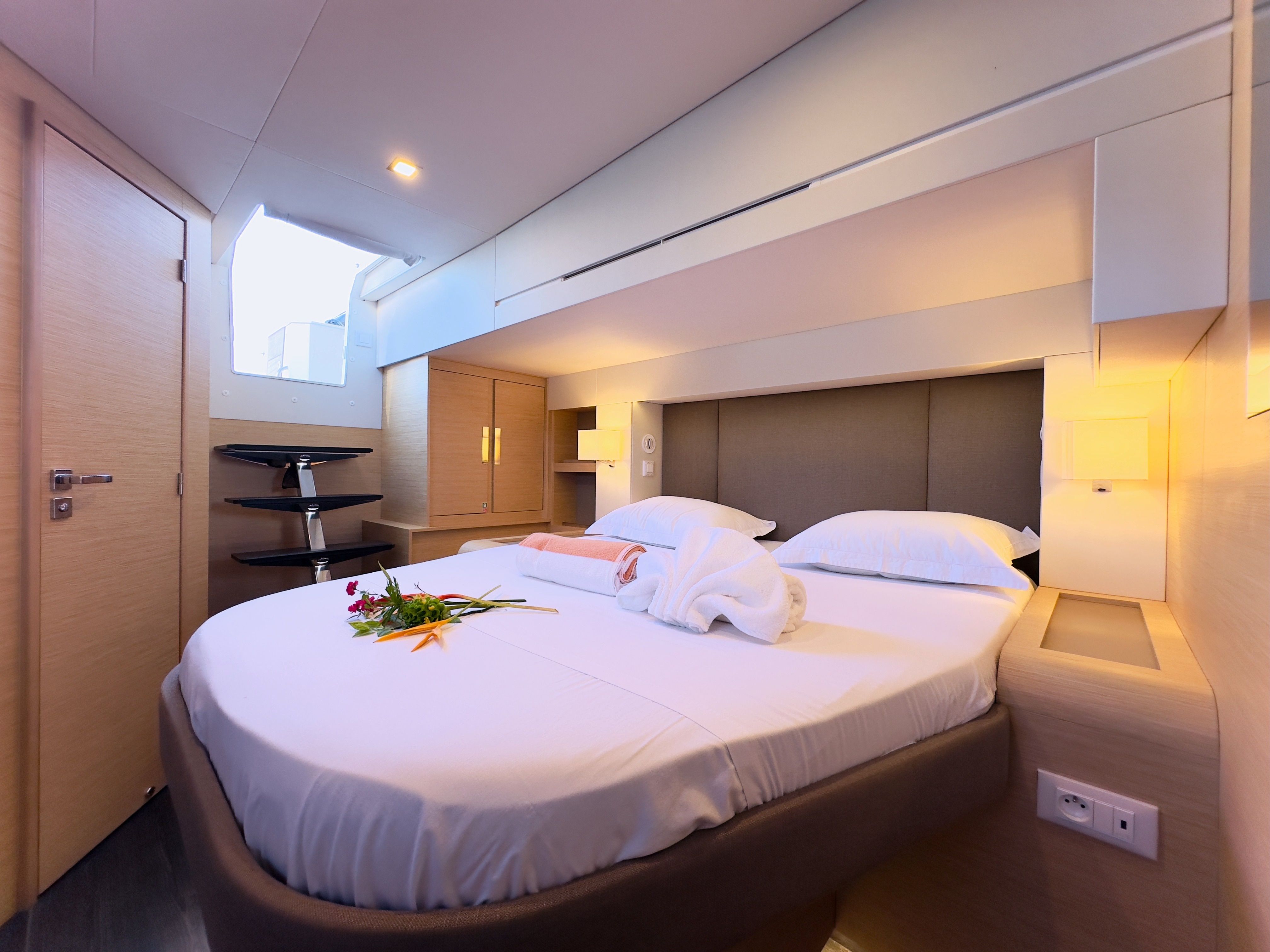 Fountaine Pajot Samana 59 | Argo