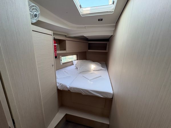 Beneteau Oceanis 46.1 | Aeolia