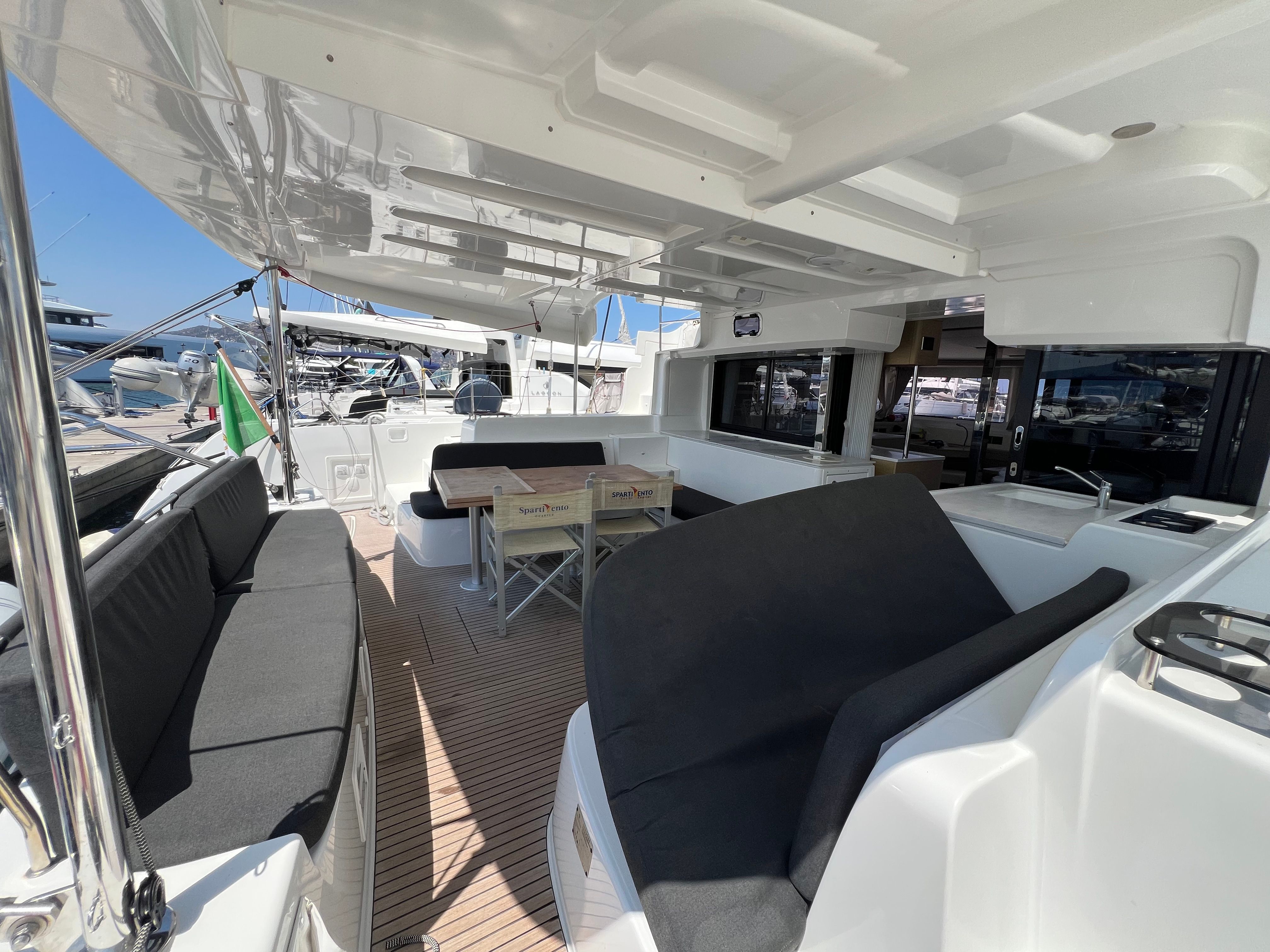 Lagoon 46 | Tarocco