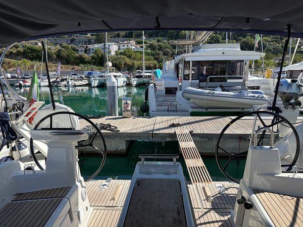 Beneteau Oceanis 37.1 | Aurora