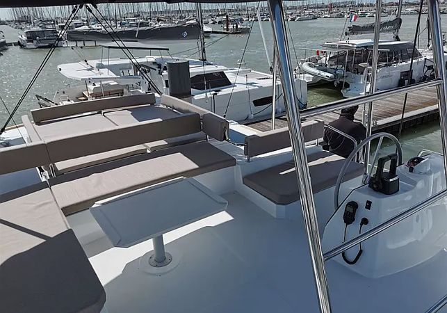 Bali 4.6 | Moderna