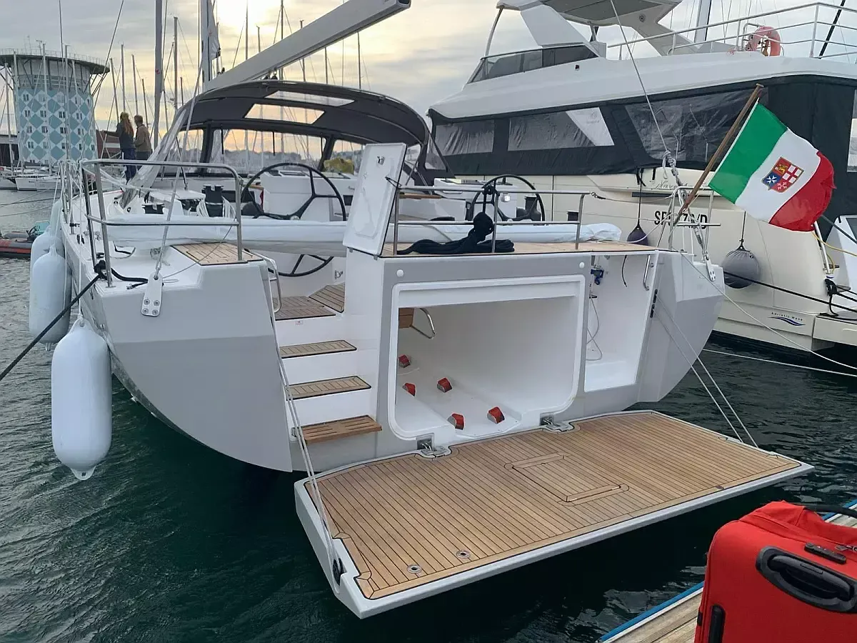 Bavaria C57 | Maimai