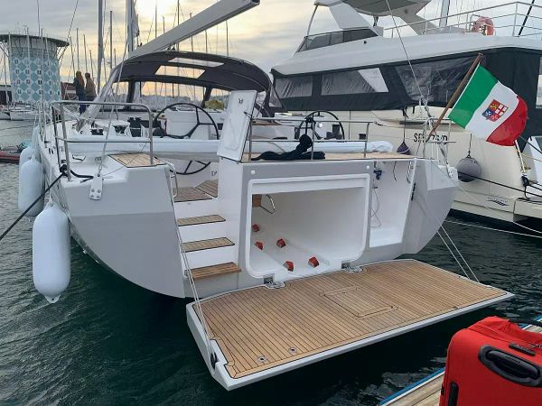 Bavaria C57 | Maimai