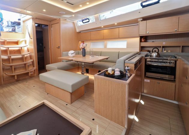 Bavaria C57 | Maimai