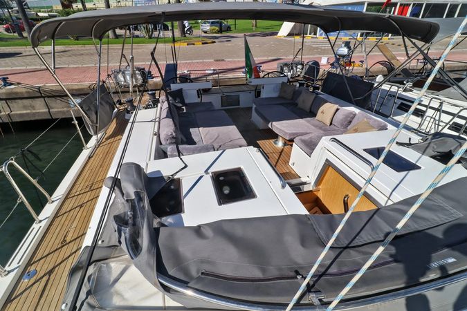 Bavaria C57 | Maimai