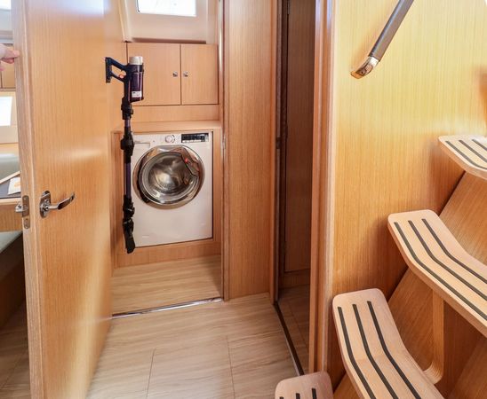 Bavaria C57 | Maimai