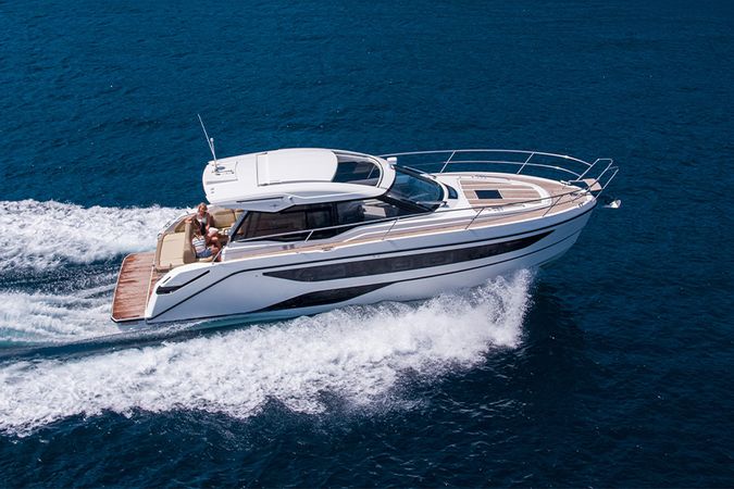 Bavaria SR36 | Villa Jahta