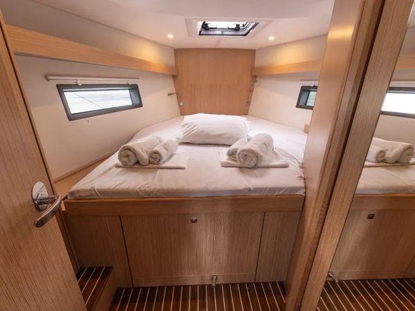 Bavaria C42 | Bluestone