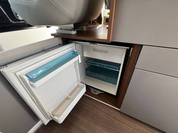 Beneteau Antares 9 | Ana