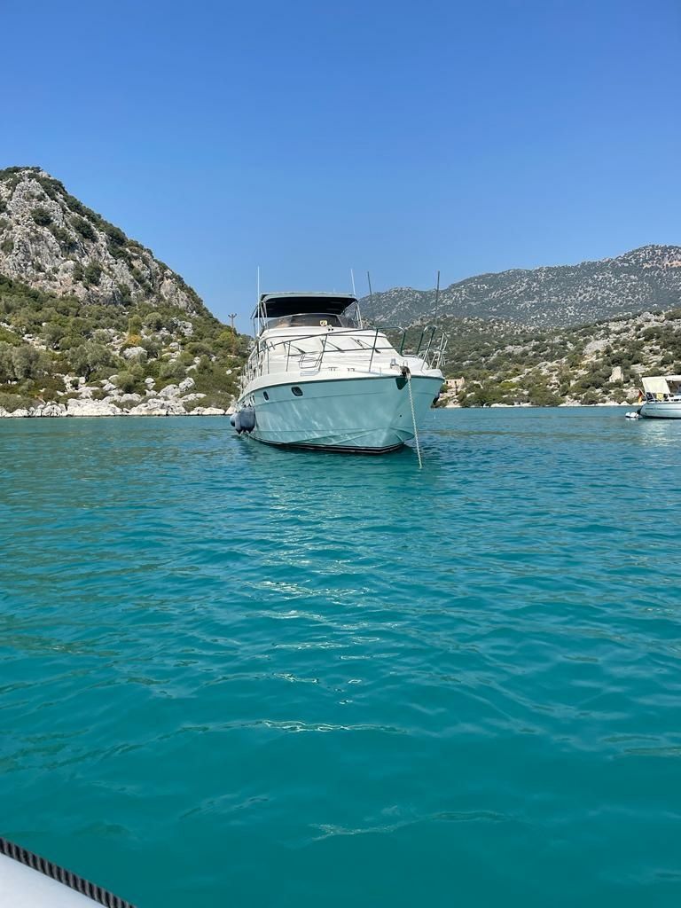 Princess 60 | Ottoman 07