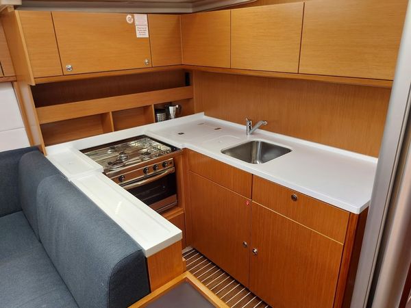 Bavaria C57 | Promitheas