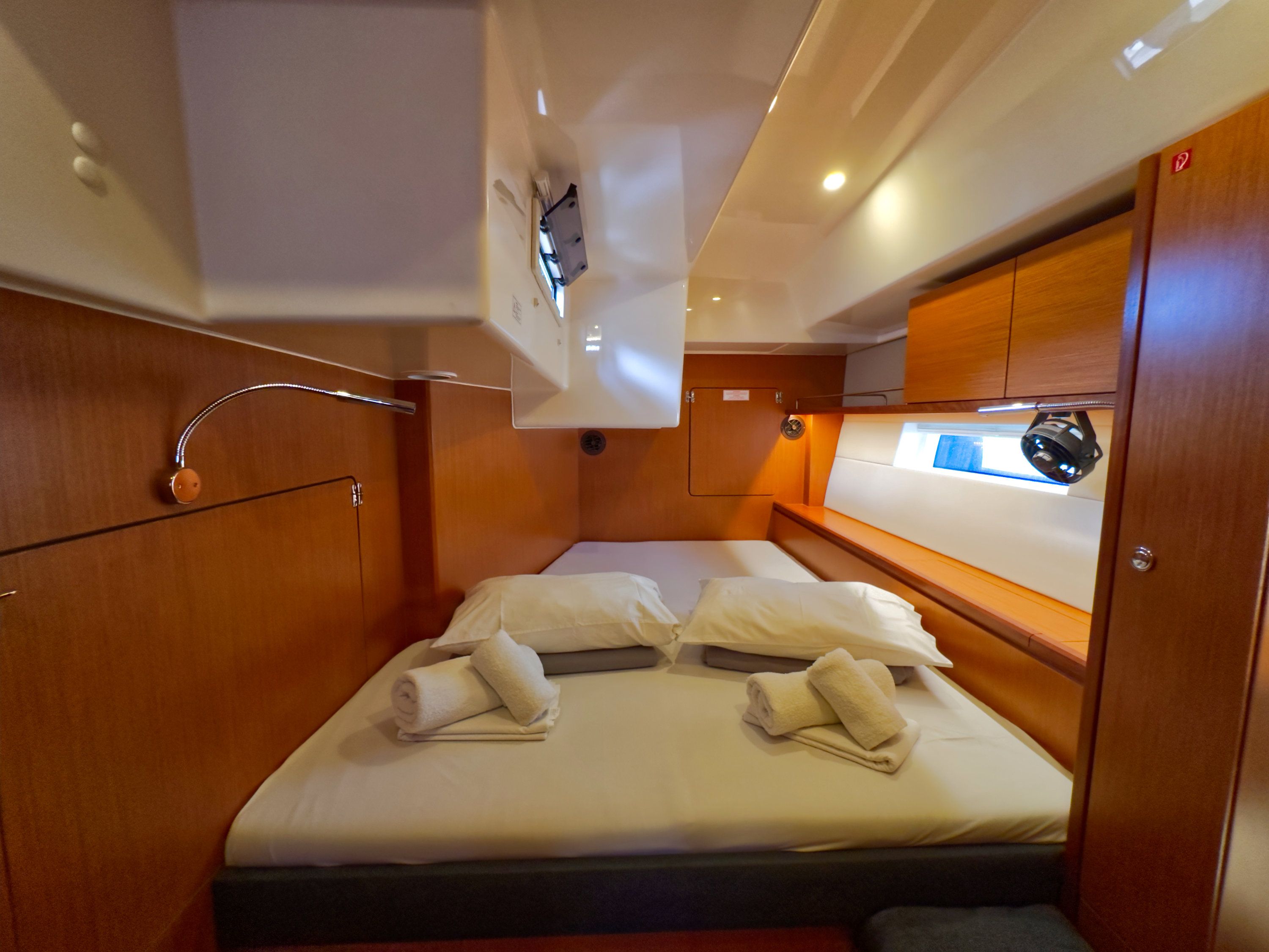 Bavaria C57 | Promitheas