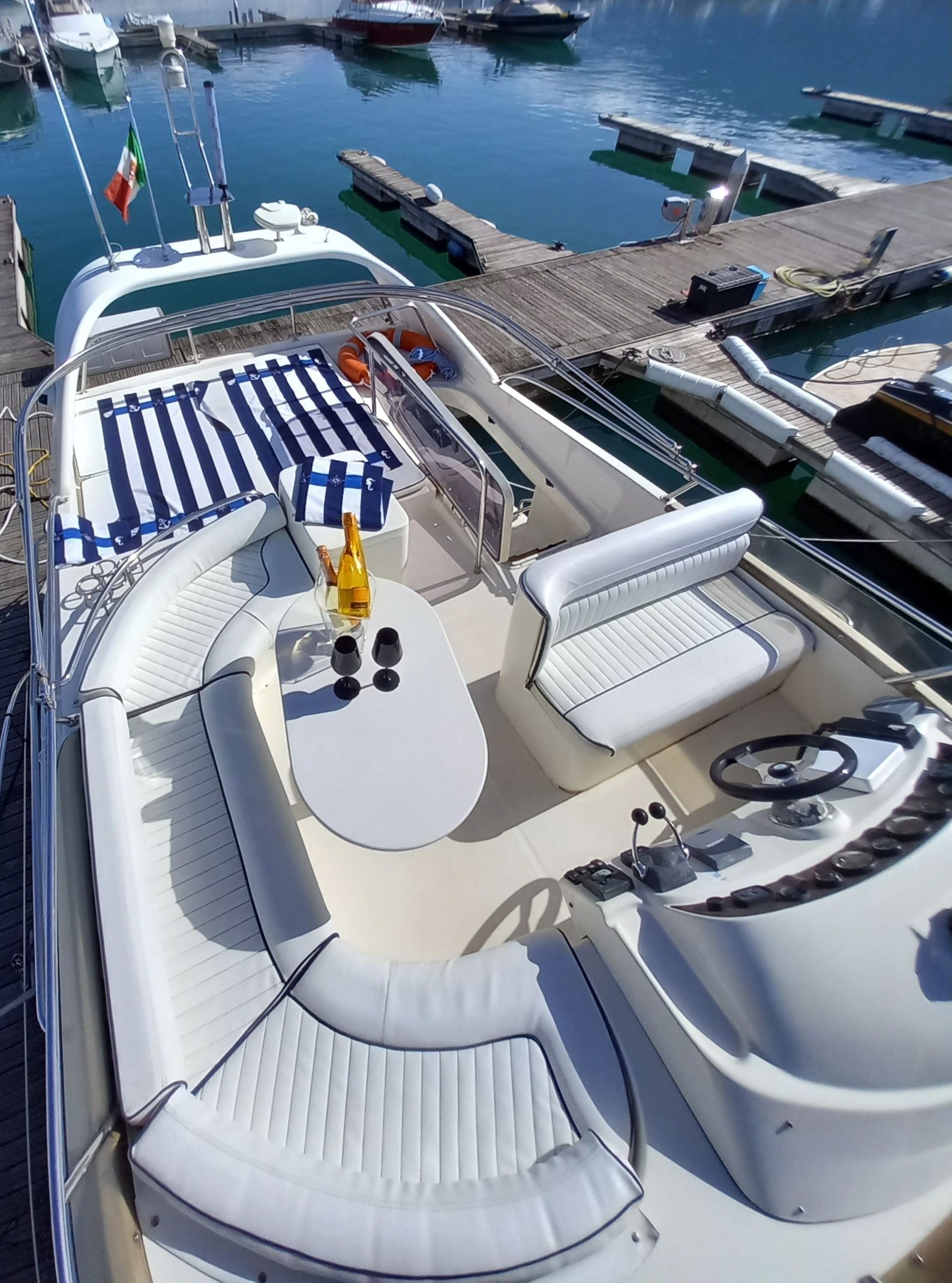 Rodman 38 Fly | Carlina