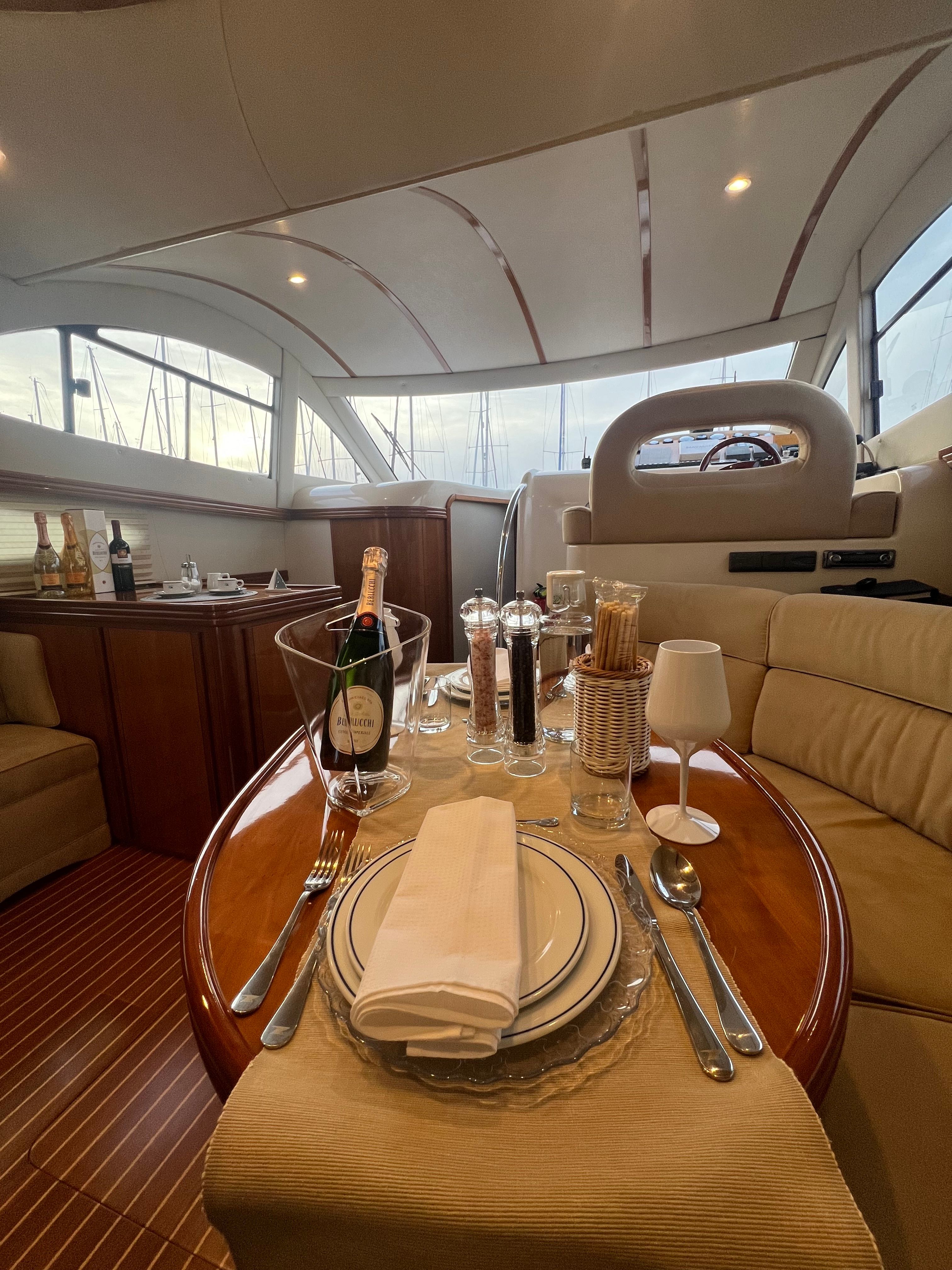 Rodman 38 Fly | Carlina