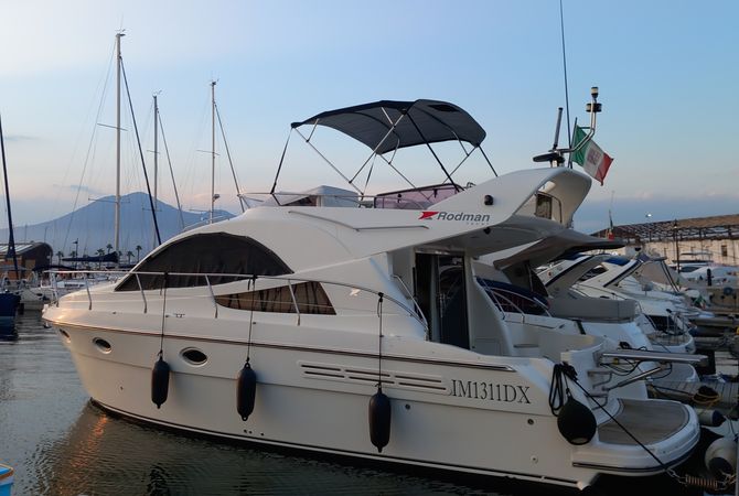 Rodman 38 Fly | Carlina