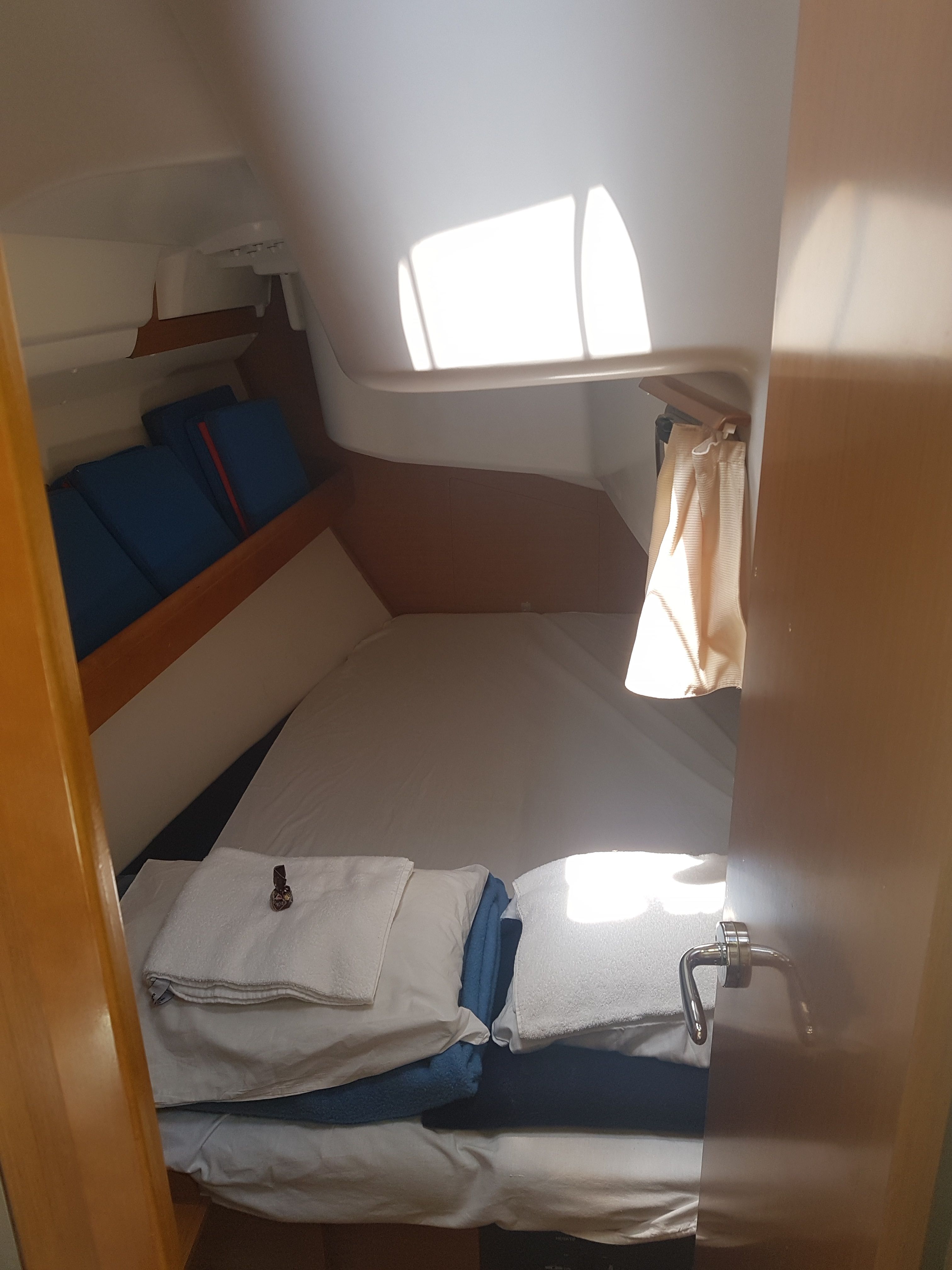 Jeanneau Sun Odyssey 36i | Lady Franka