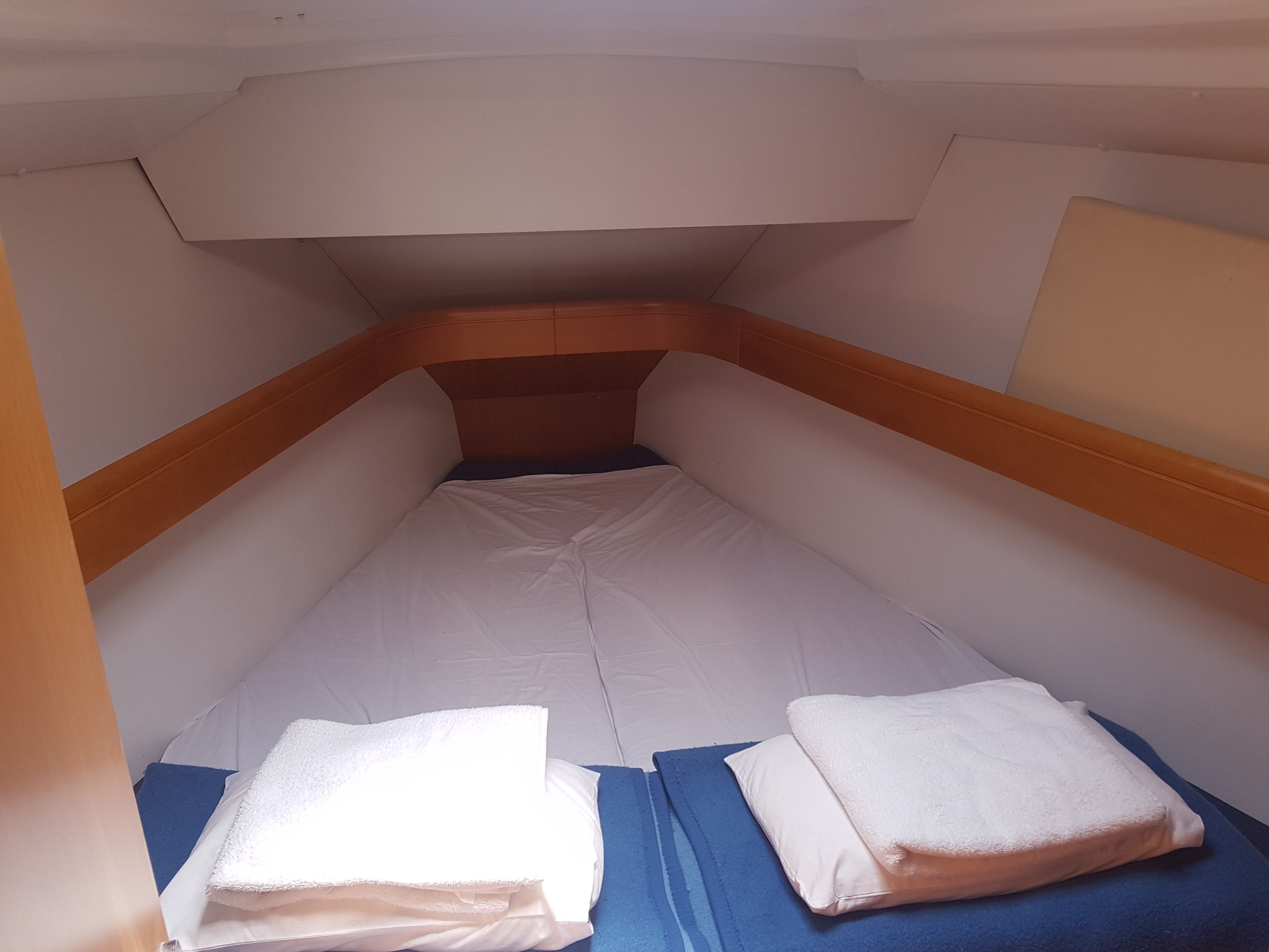 Jeanneau Sun Odyssey 36i | Lady Franka