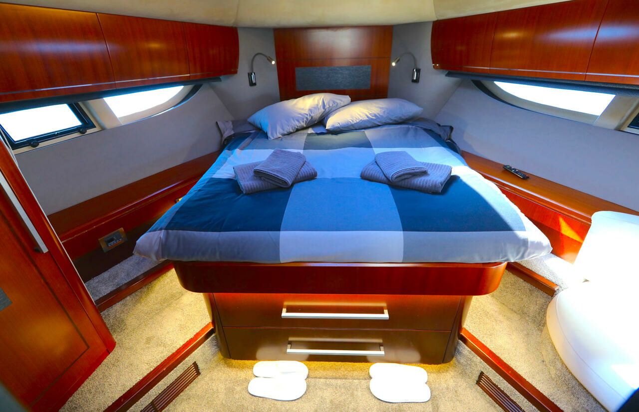 Galeon 640 Fly | Bella Zio