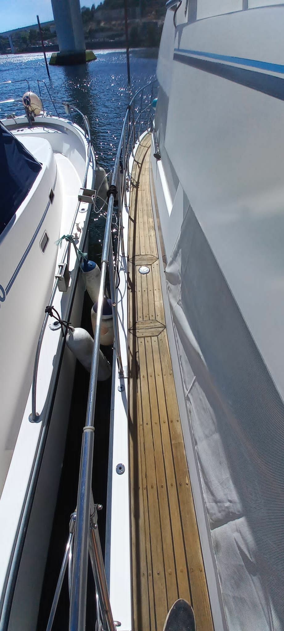 Neptunus 138 Sedan Fly | Polarys