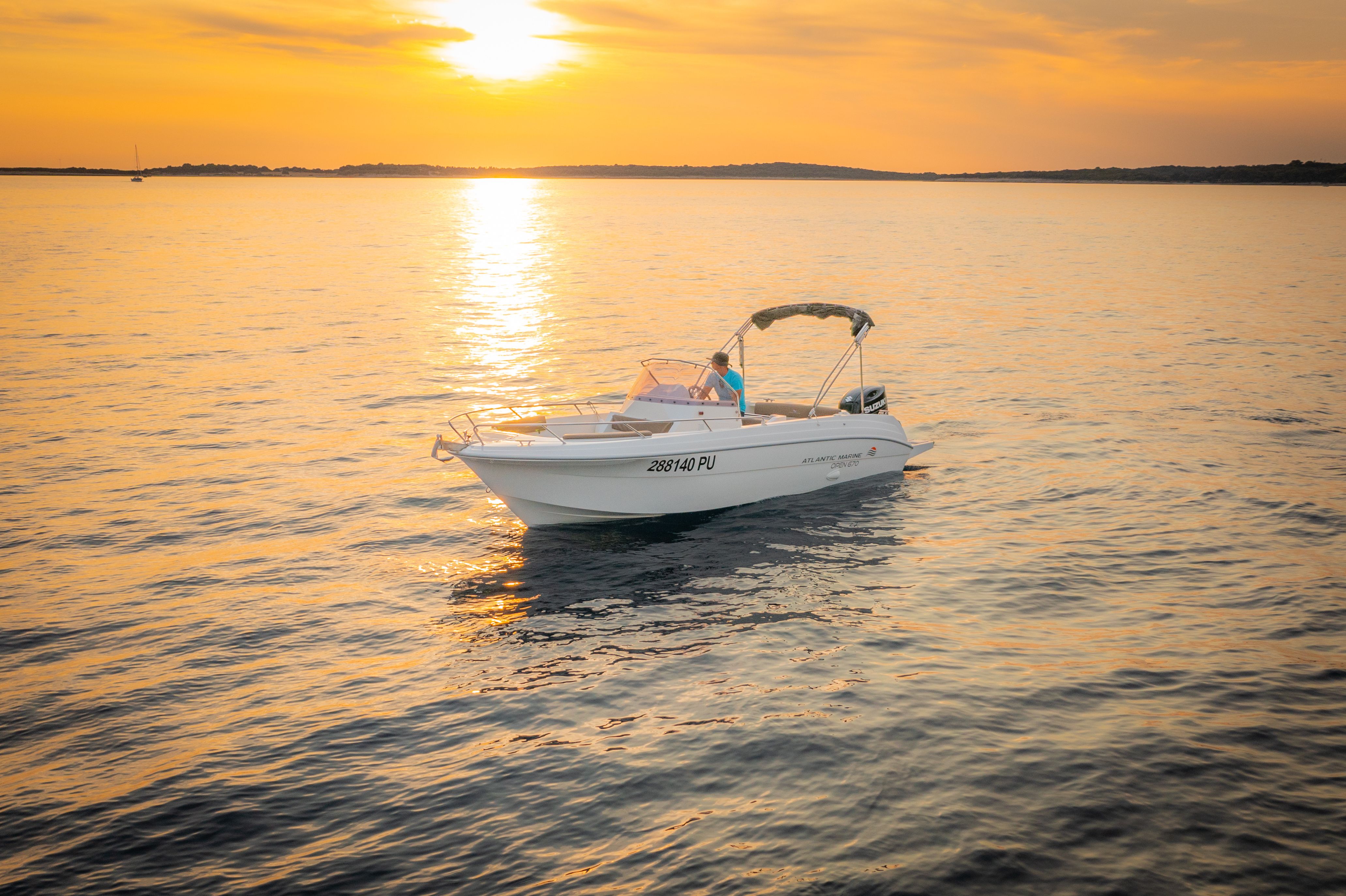 Atlantic Marine 670 | 23