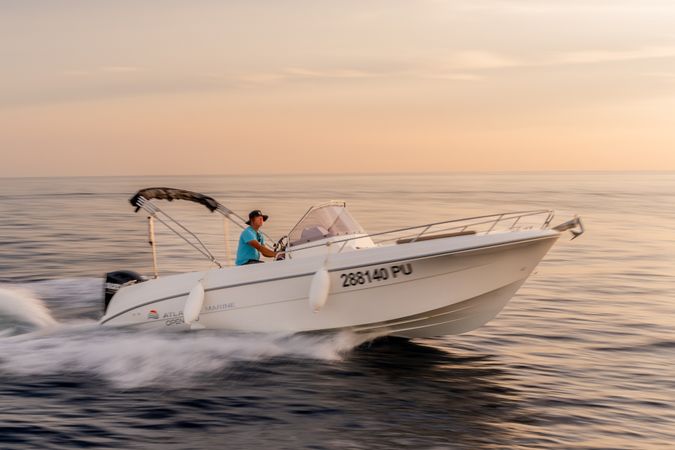 Atlantic Marine 670 | 23
