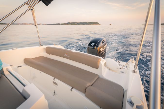 Atlantic Marine 670 | 23