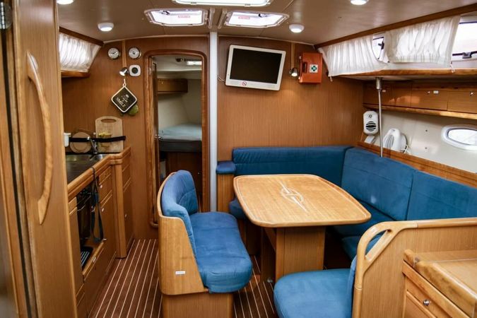 Bavaria Cruiser 40 | Okyrroy