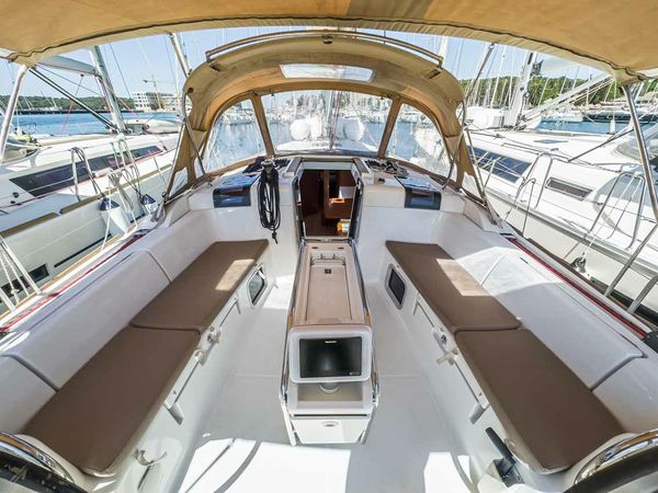 Jeanneau Sun Odyssey 449 | Pagomo Capri