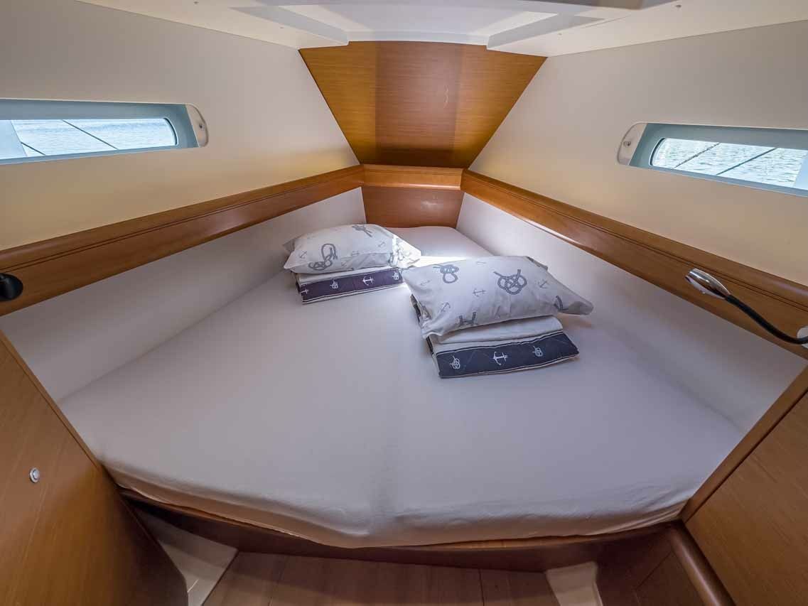 Jeanneau Sun Odyssey 449 | Pagomo Capri