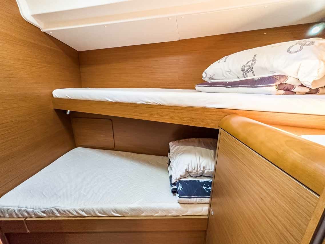 Jeanneau Sun Odyssey 449 | Pagomo Capri