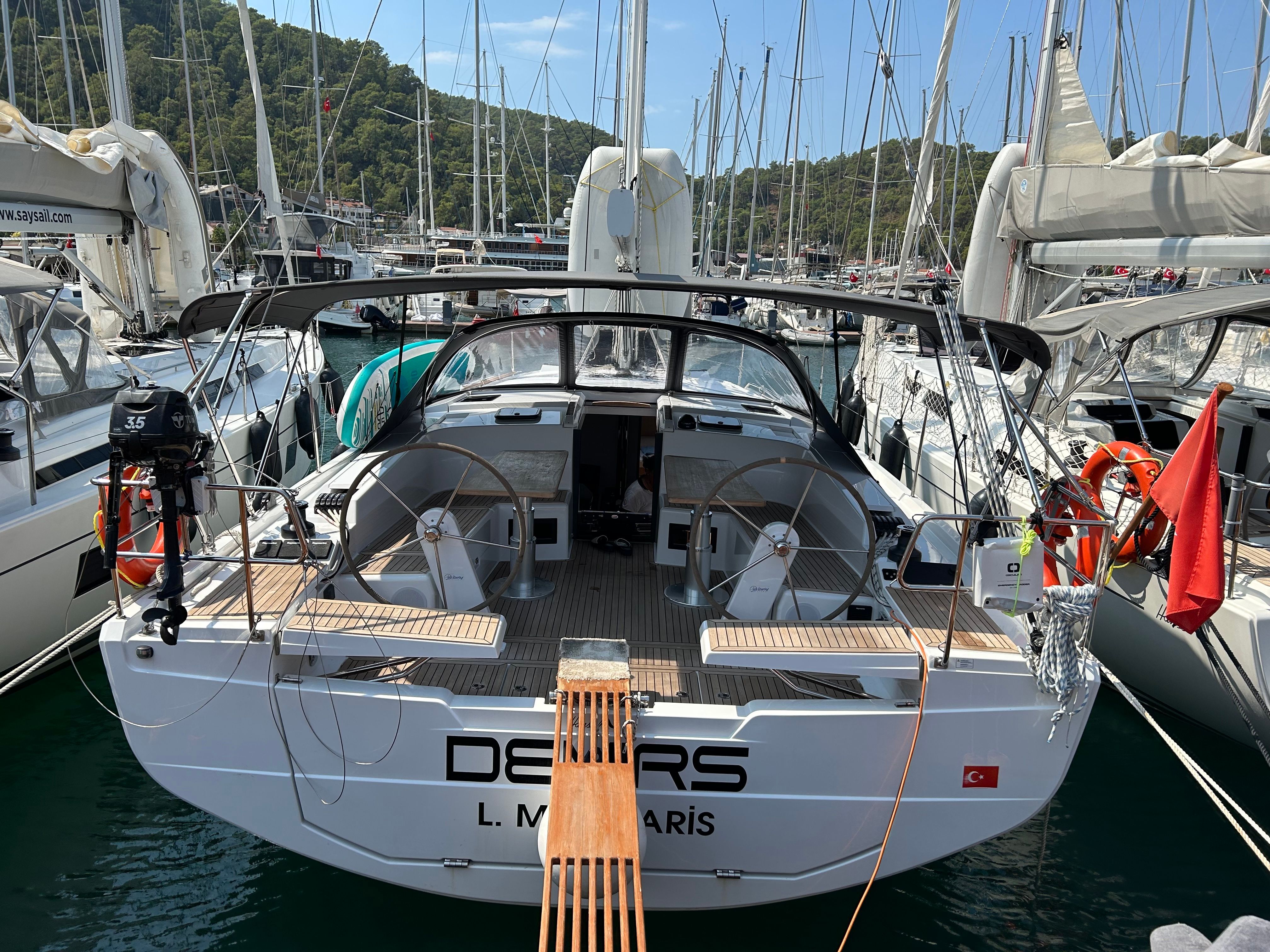 Hanse 410 | Demirs