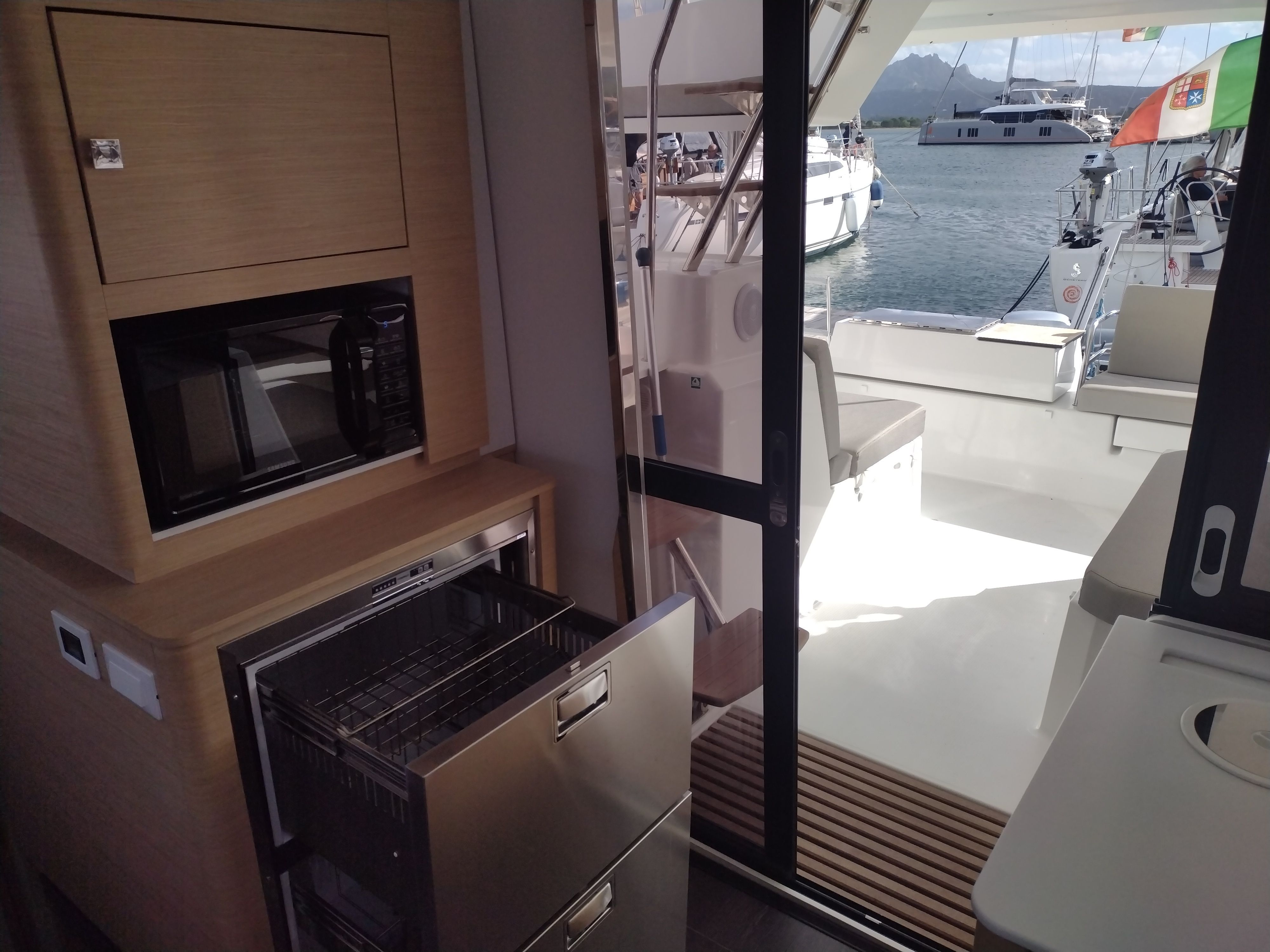 Fountaine Pajot Astrea 42 | Agitation