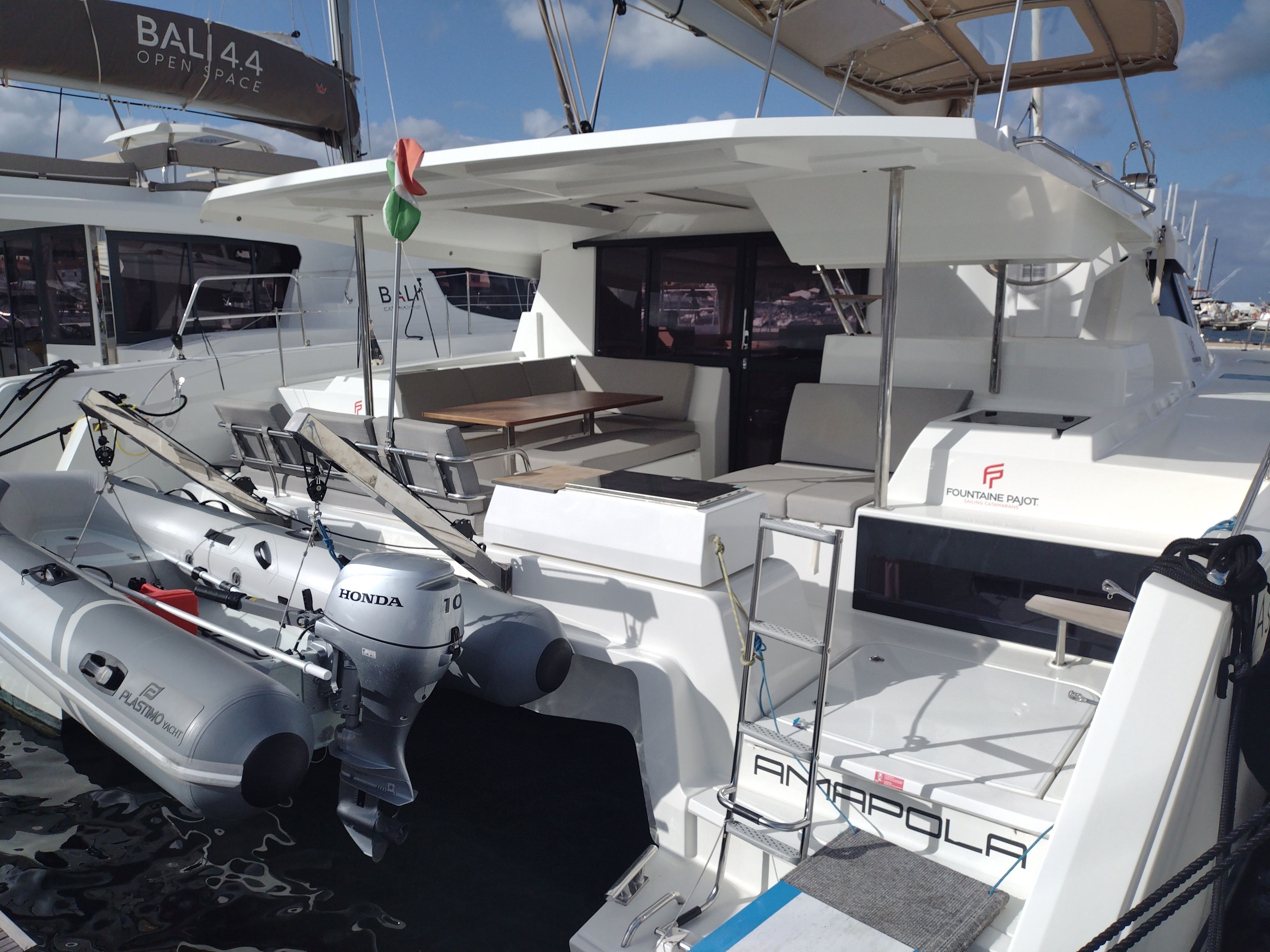 Fountaine Pajot Astrea 42 | Amapola