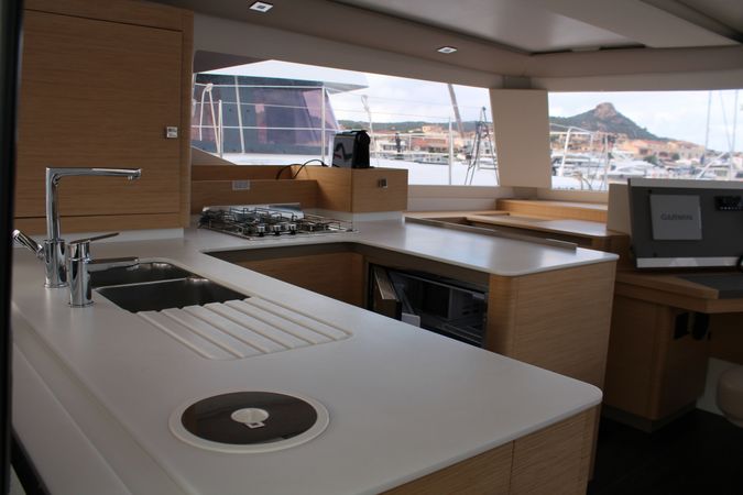 Fountaine Pajot Astrea 42 | Amapola