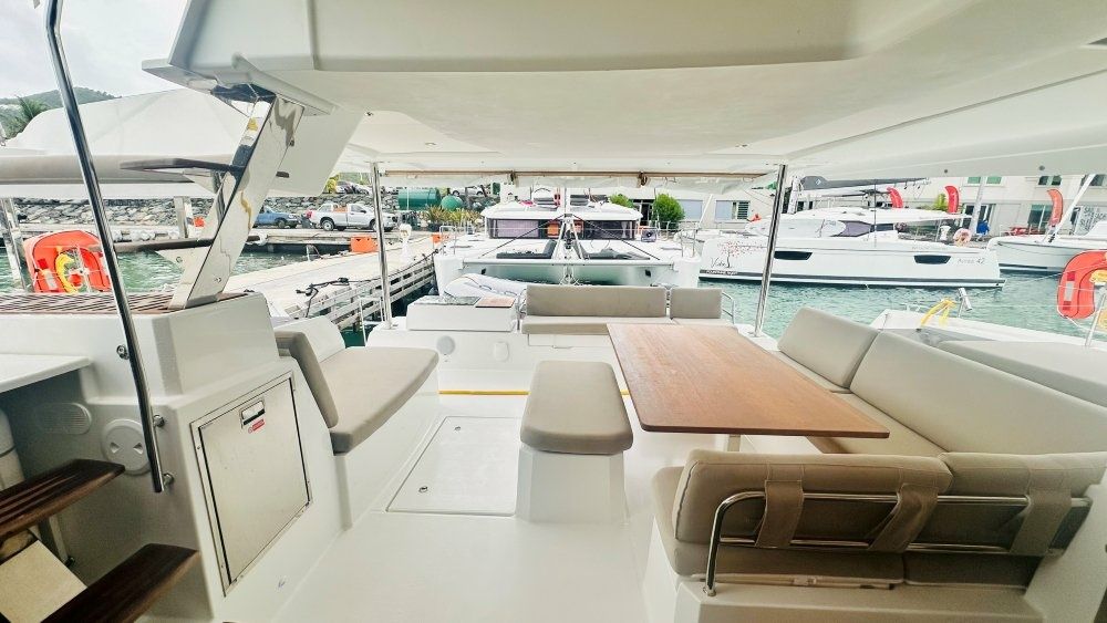 Fountaine Pajot Aura 51 | Freedom