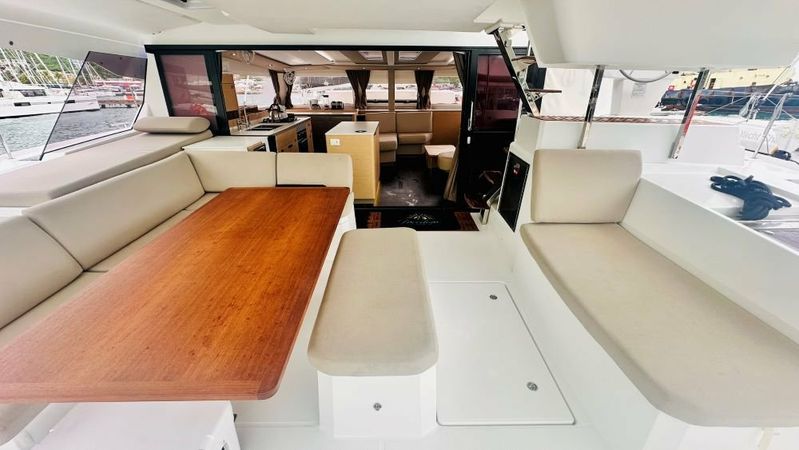 Fountaine Pajot Aura 51 | Freedom