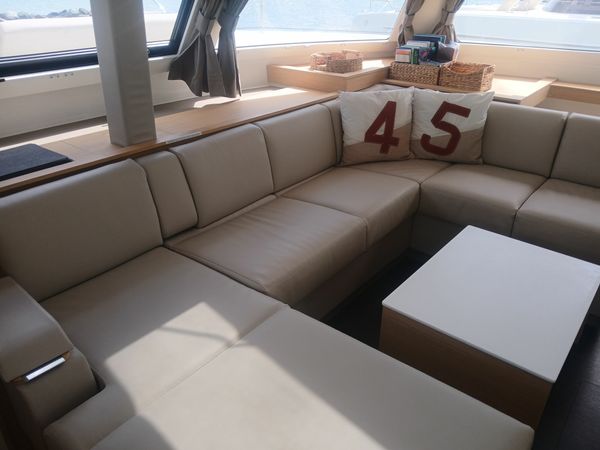 Fountaine Pajot Elba 45 | Lucky Traveller