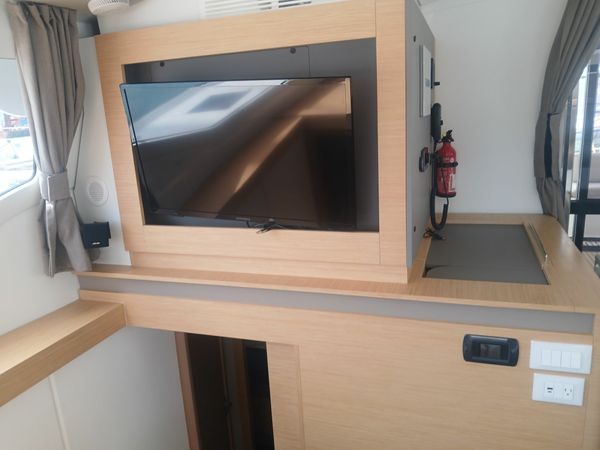 Fountaine Pajot Elba 45 | Lucky Traveller