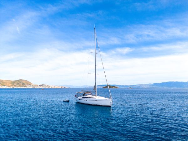 Bavaria Cruiser 46 | T-Rex