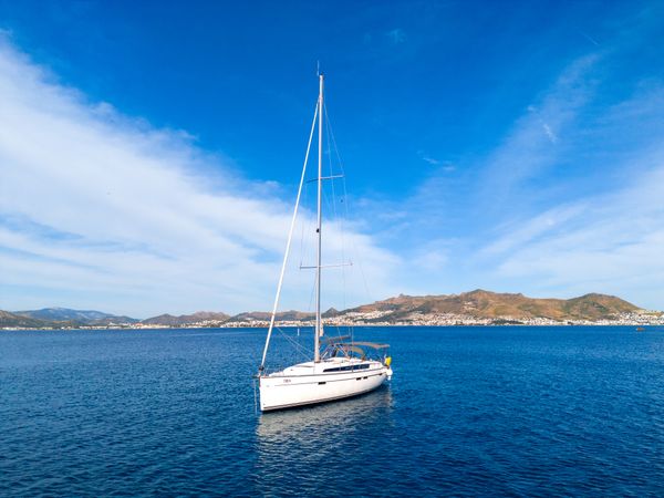 Bavaria Cruiser 46 | T-Rex