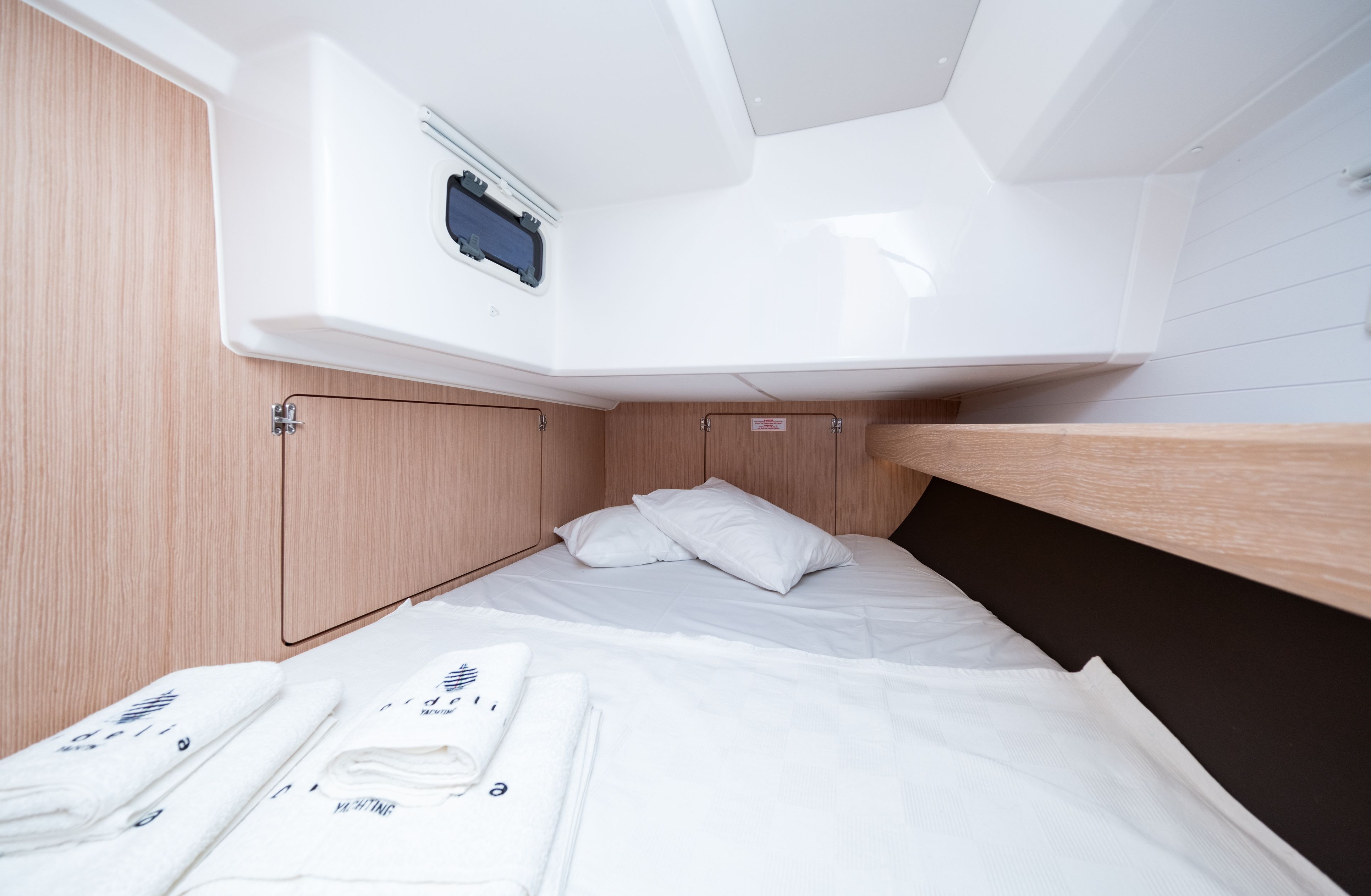 Bavaria Cruiser 46 | T-Rex