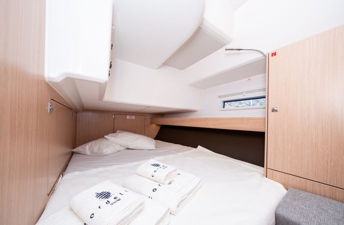 Bavaria Cruiser 46 | T-Rex