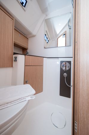 Bavaria Cruiser 46 | T-Rex