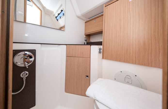 Bavaria Cruiser 46 | T-Rex