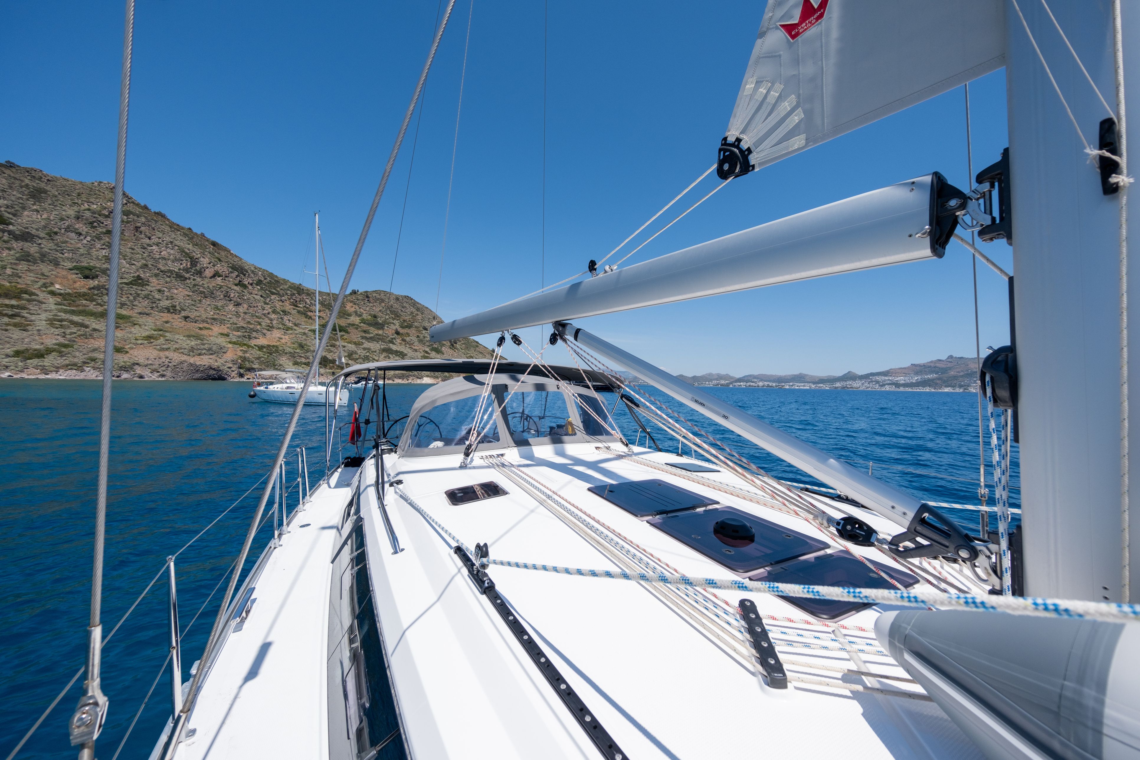 Bavaria Cruiser 46 | T-Rex