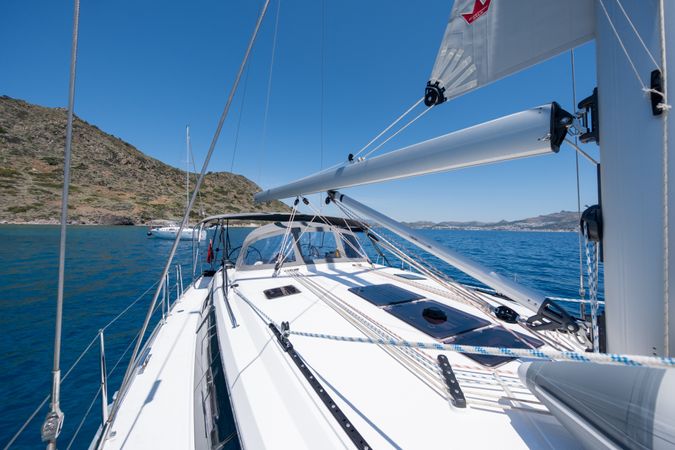 Bavaria Cruiser 46 | T-Rex