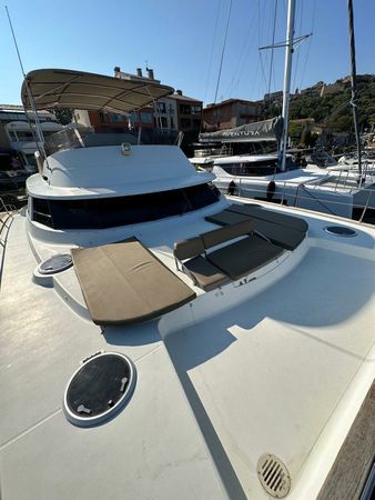 Cumberland 47 LC | Beluga